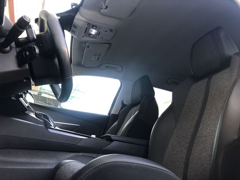 Peugeot 3008 • 2017 • 156,000 km 7
