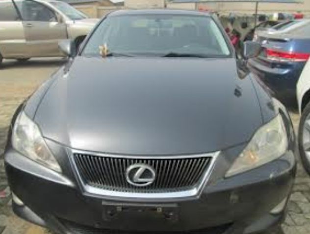 Lexus IS • 2009 • 50,000 km 5