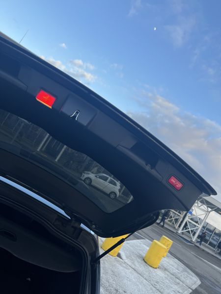 Mercedes-Benz C • 2016 • 227,000 km 4