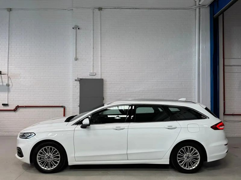 Ford Mondeo Combi • 2021 • 87,000 km 18
