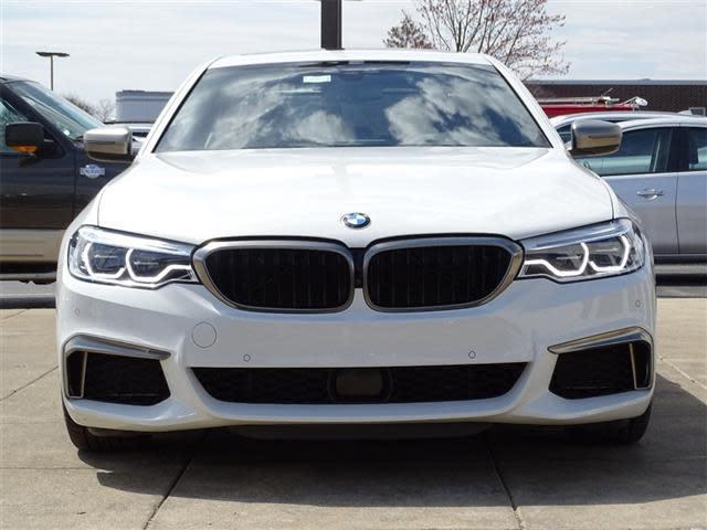 BMW M5 • 2018 • 4,000 km 3