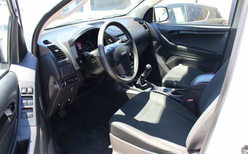 Isuzu D-MAX • 2018 • 98,000 km 1