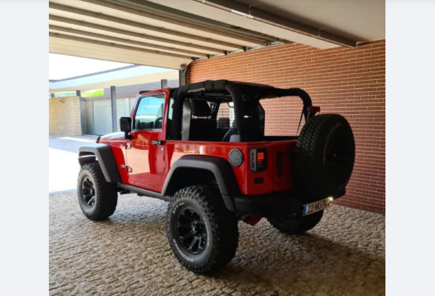 Jeep Wrangler • 2011 • 79,500 km 2