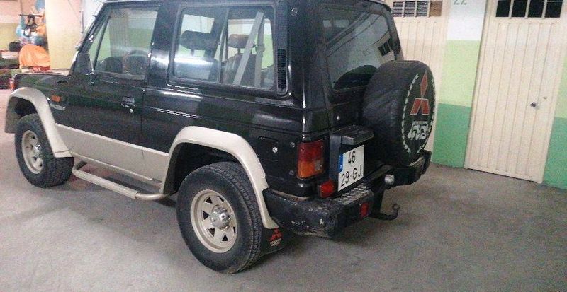 Mitsubishi Pajero • 1998 • 180,000 km 4