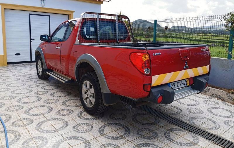 Mitsubishi L200 Pick up • 2007 • 109,999 km 4