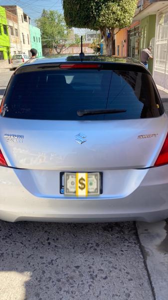 Suzuki  • 2016 • 150,000 km 13