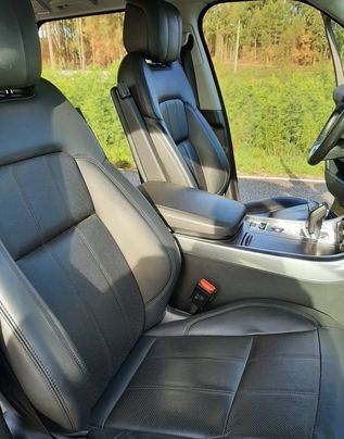 Land Rover Range Rover Sport • 2019 • 158,000 km 10