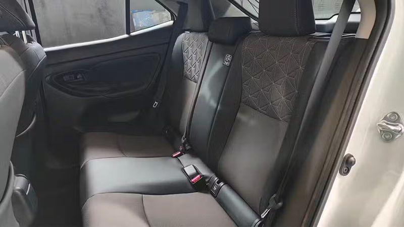 Toyota Yaris • 2024 • 5,564 km 4