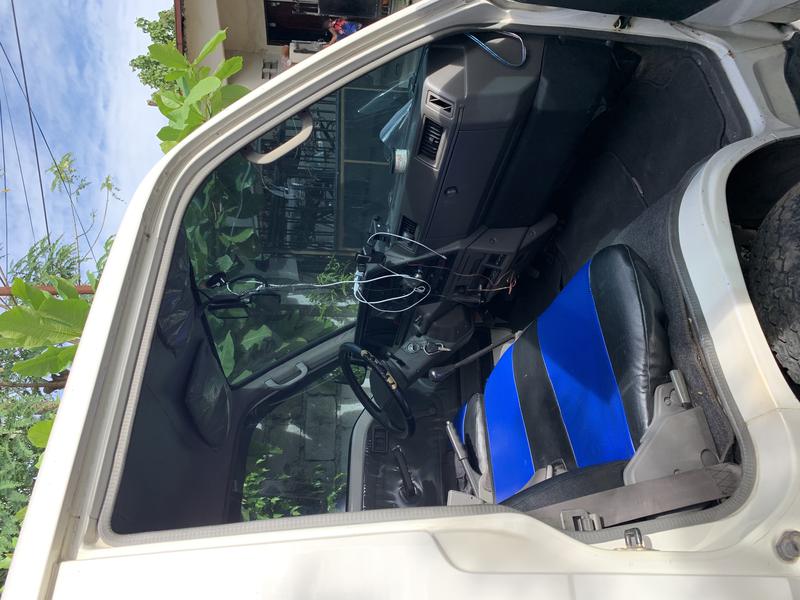 Nissan Urvan • 2015 • 170,000 km 4