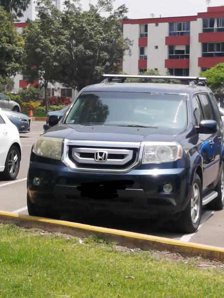 Honda Pilot • 2011 • 16,500 km 2
