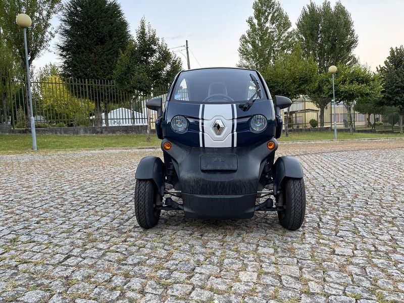 Renault Wind • 2015 • 60,000 km 1