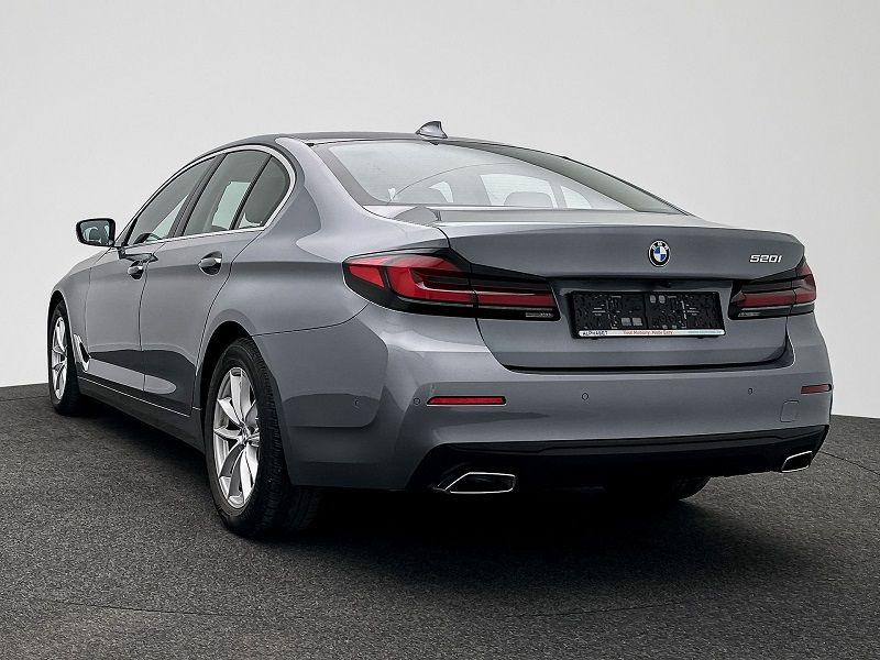 BMW 5 Series • 2022 • 43,148 km 4