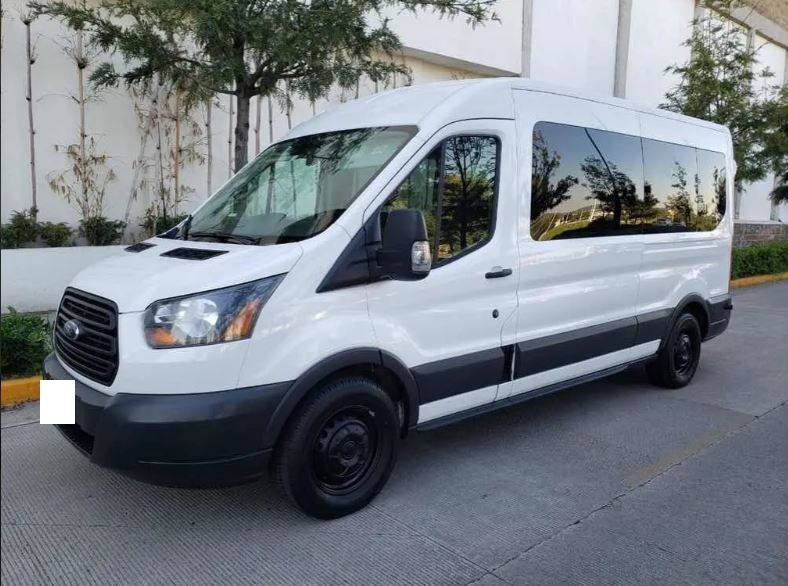 Ford Transit • 2015 • 100,000 km 1