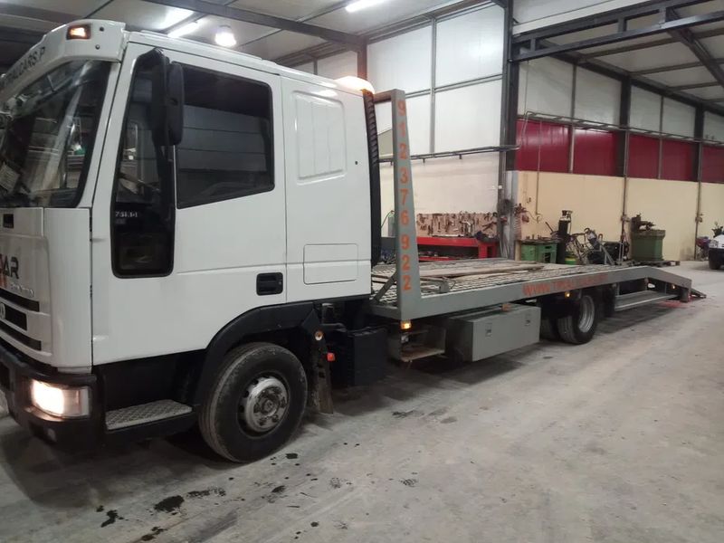 Isuzu Canter • 1999 • 500,000 km 1