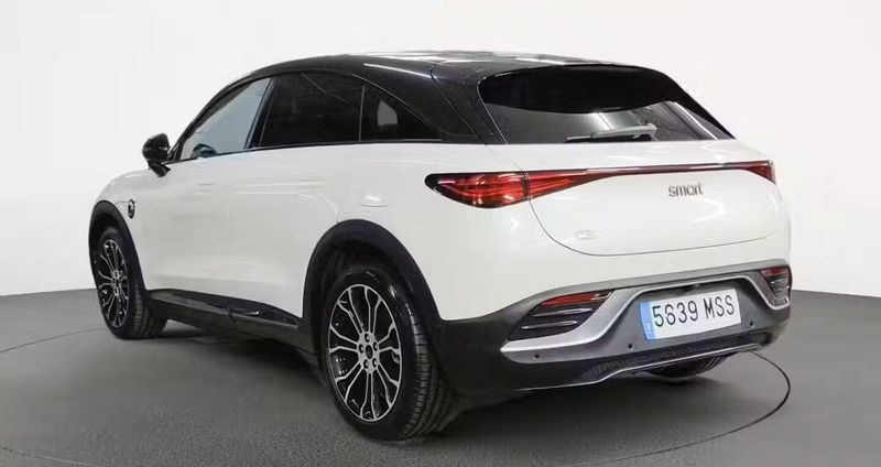 Smart EQ fortwo • 2024 • 13,535 km 4