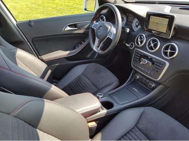 Mercedes-Benz A-Class • 2014 • 142,000 km 8