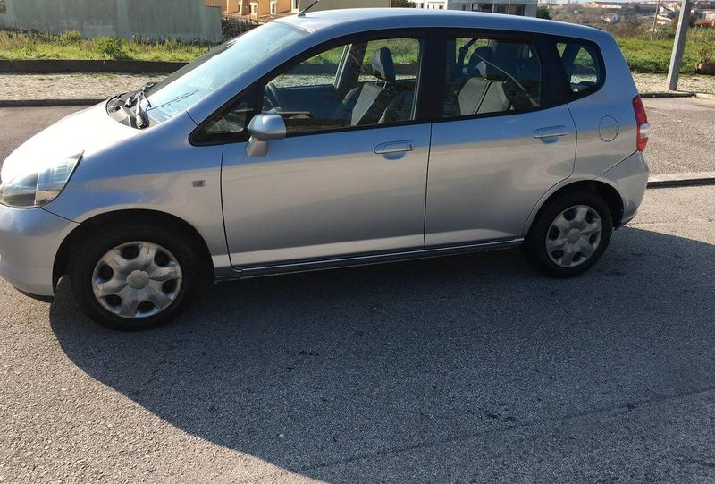 Honda Jazz • 2004 • 190,000 km 3