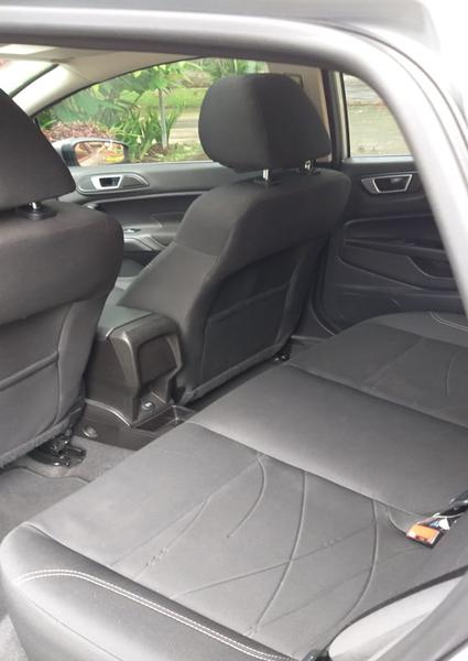 Ford Fiesta • 2015 • 33,000 km 3