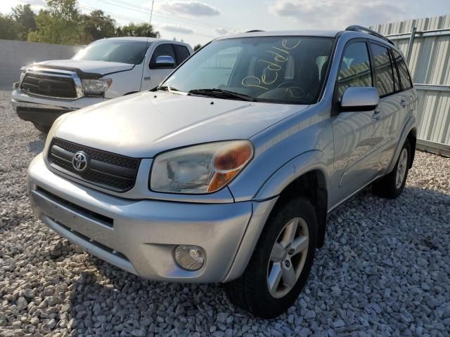 Toyota RAV4 • 2005 • 2 km 4