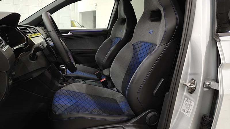 Volkswagen Tiguan • 2023 • 10,800 km 9