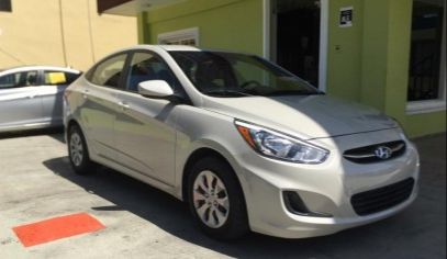 Hyundai Accent • 2016 • 45 km 2