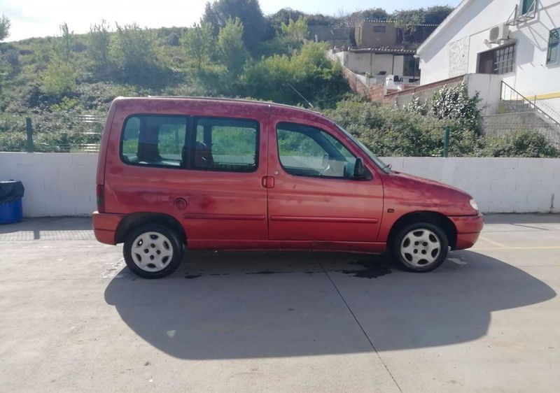 Citroën Berlingo • 1998 • 190,000 km 2