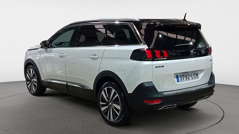 Peugeot 5008 • 2019 • 41,187 km 4