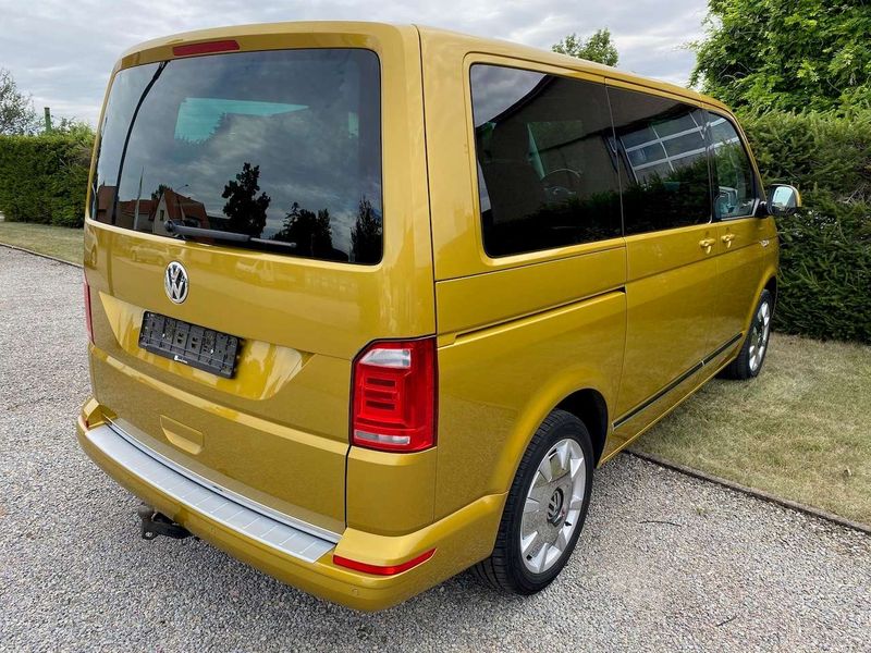 Volkswagen Multivan • 2018 • 66,000 km 4