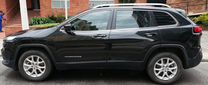 Jeep Cherokee • 2015 • 62,995 km 9