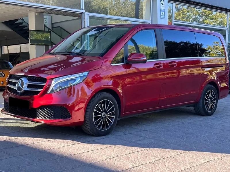 Mercedes-Benz 310 Van • 2020 • 54,000 km 9