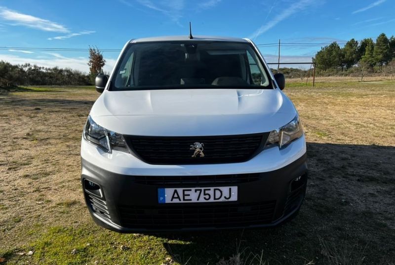 Peugeot RCZ • 2020 • 19,960 km 3