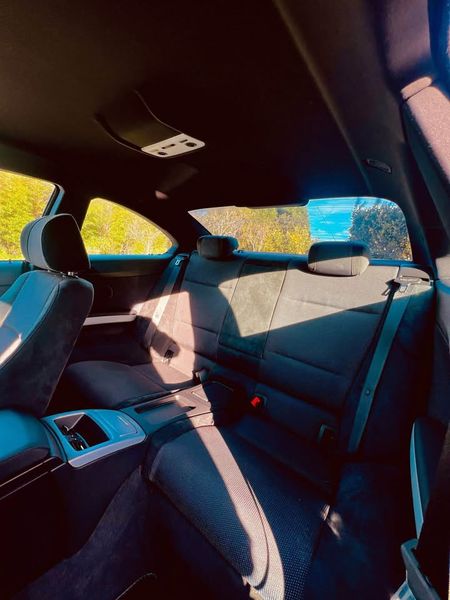 BMW 328i • 2008 • 125,000 km 3