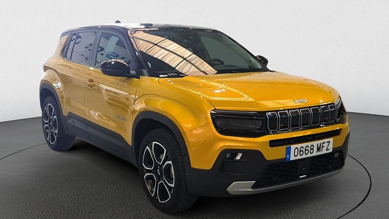 Jeep Cherokee • 2023 • 18,397 km 1
