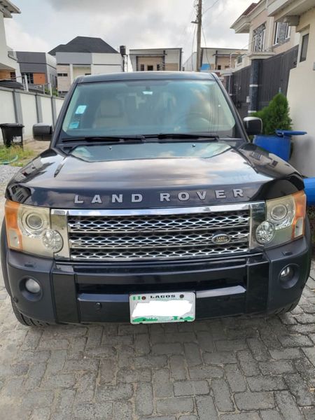 Land Rover LR3 • 2007 • 70,178 mi 8
