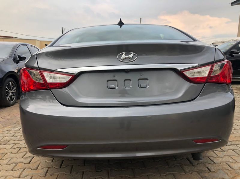 Hyundai Sonata • 2018 • 50,000 km 3