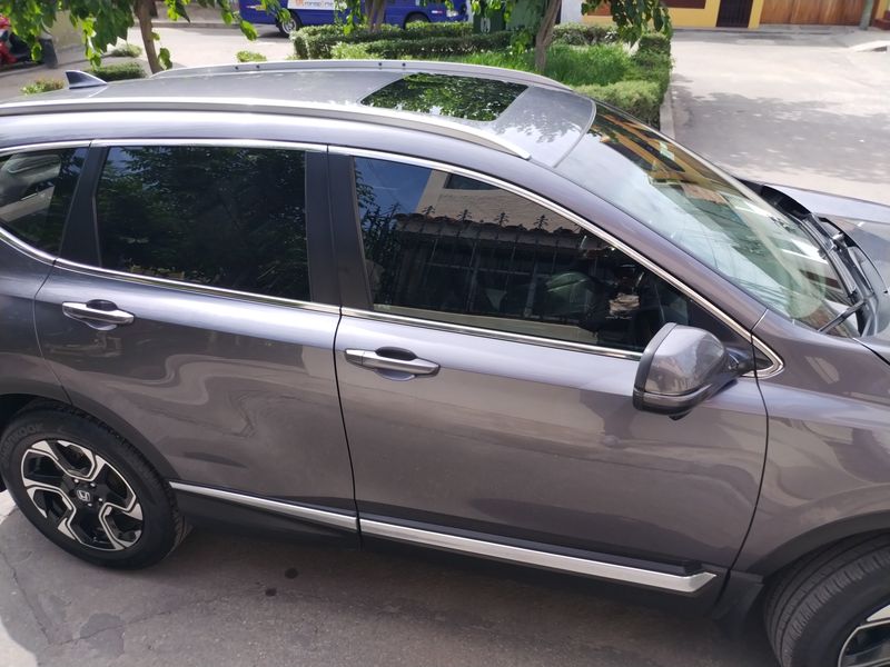 Honda CR-V • 2017 • 50,000 km 2