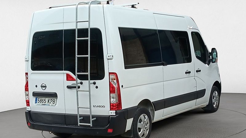 Nissan NV400 • 2018 • 28,450 km 4