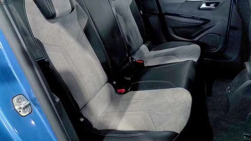 Peugeot 207 • 2020 • 68,344 km 22