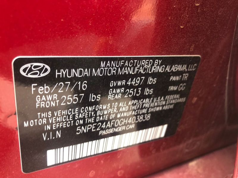 Hyundai Sonata • 2023 • 30,000 km 3