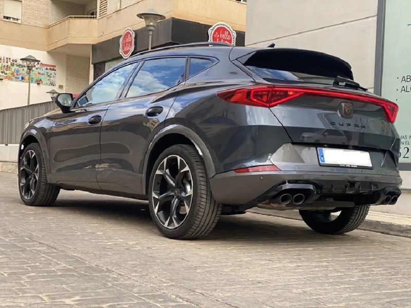 Seat Leon • 2020 • 61,400 km 7