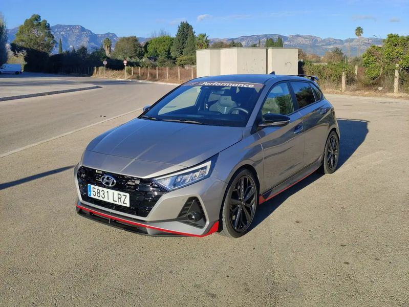 Hyundai i20 • 2021 • 26,800 km 2
