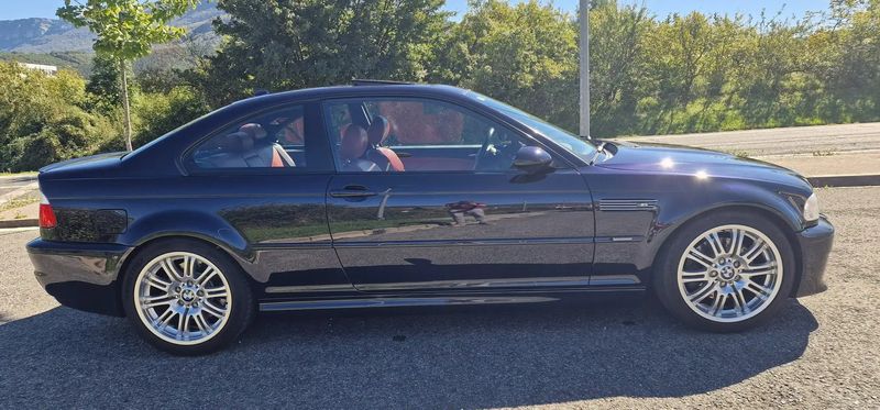 BMW M3 • 2004 • 186,000 km 8