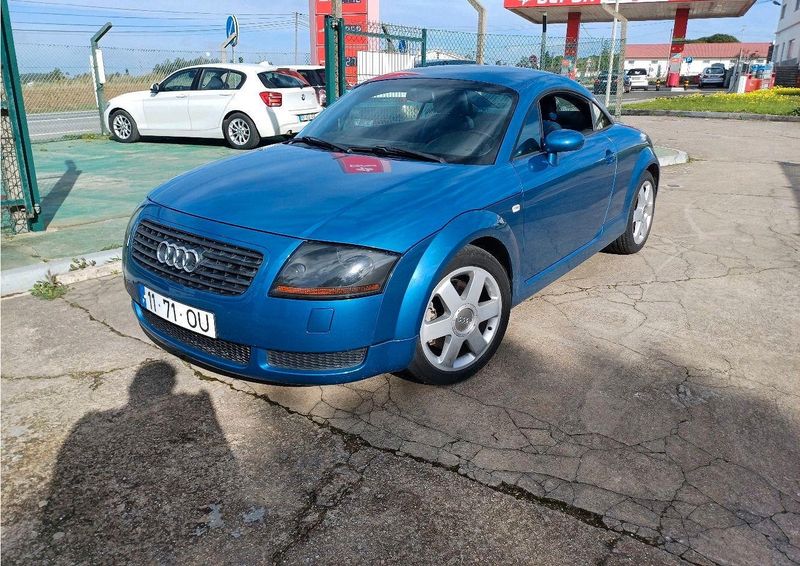 Audi A2 • 2000 • 180,000 km 1