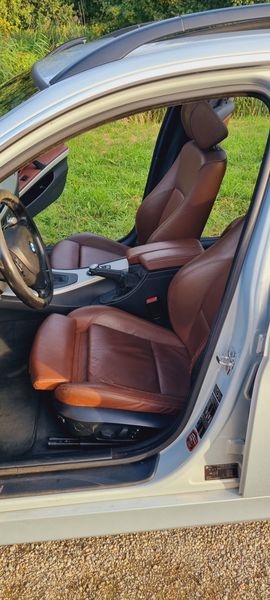 BMW 3 Series • 2008 • 284,600 km 10