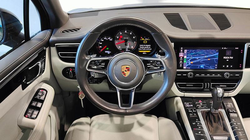 Porsche Macan • 2019 • 58,955 km 5