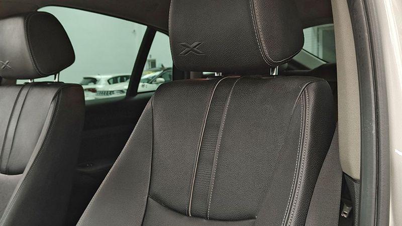 BMW X4 • 2017 • 148,287 km 9