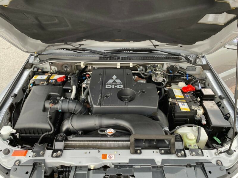 Mitsubishi Pajero • 2016 • 112,556 km 14