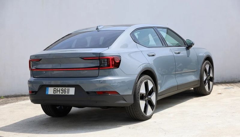 Polestar 2 • 2024 • 4,000 km 6