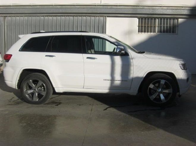 Jeep Grand Cherokee • 2017 • 118,500 km 6