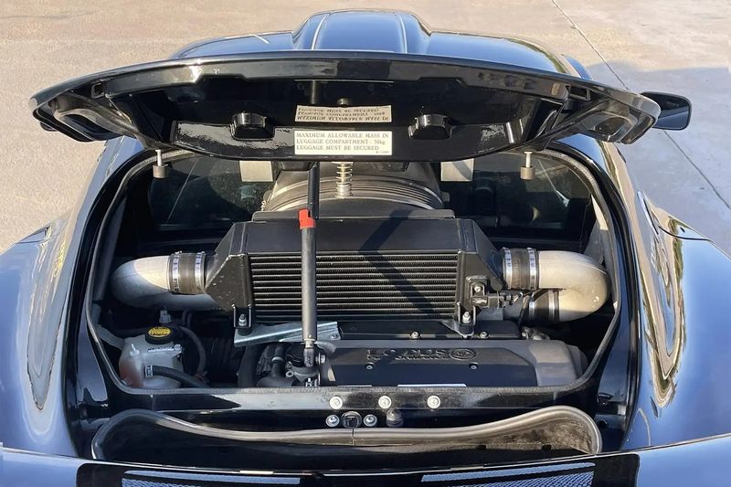 Lotus Exige • 2010 • 53,800 km 7